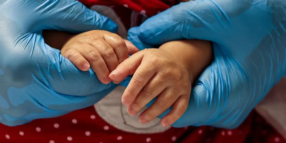Remédio de R$ 7 milhões deve atender mais de 100 pacientes com AME